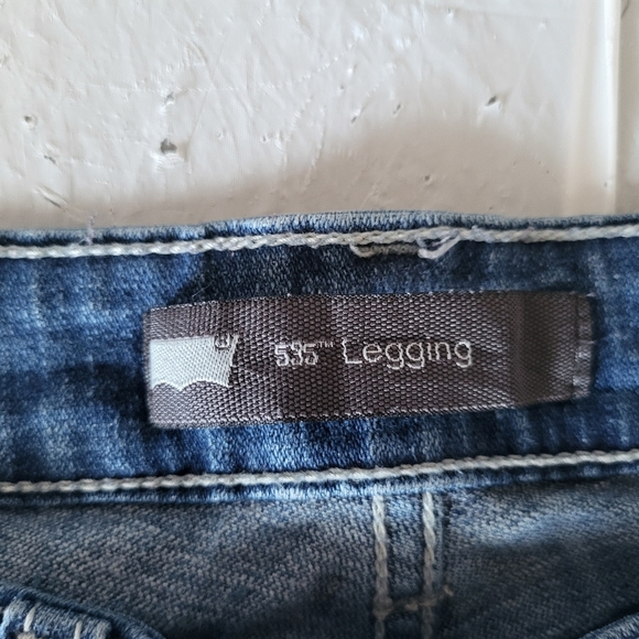 Levi Skinny Jeans for Women, Size 11 (30) - Picture 4 of 6